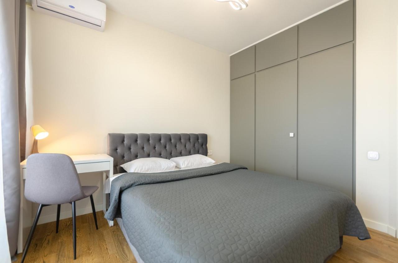 Petrovdom Apartments 220-126-226 In Rc Hofman House, 34 Zolotoustivska Street Киев Екстериор снимка