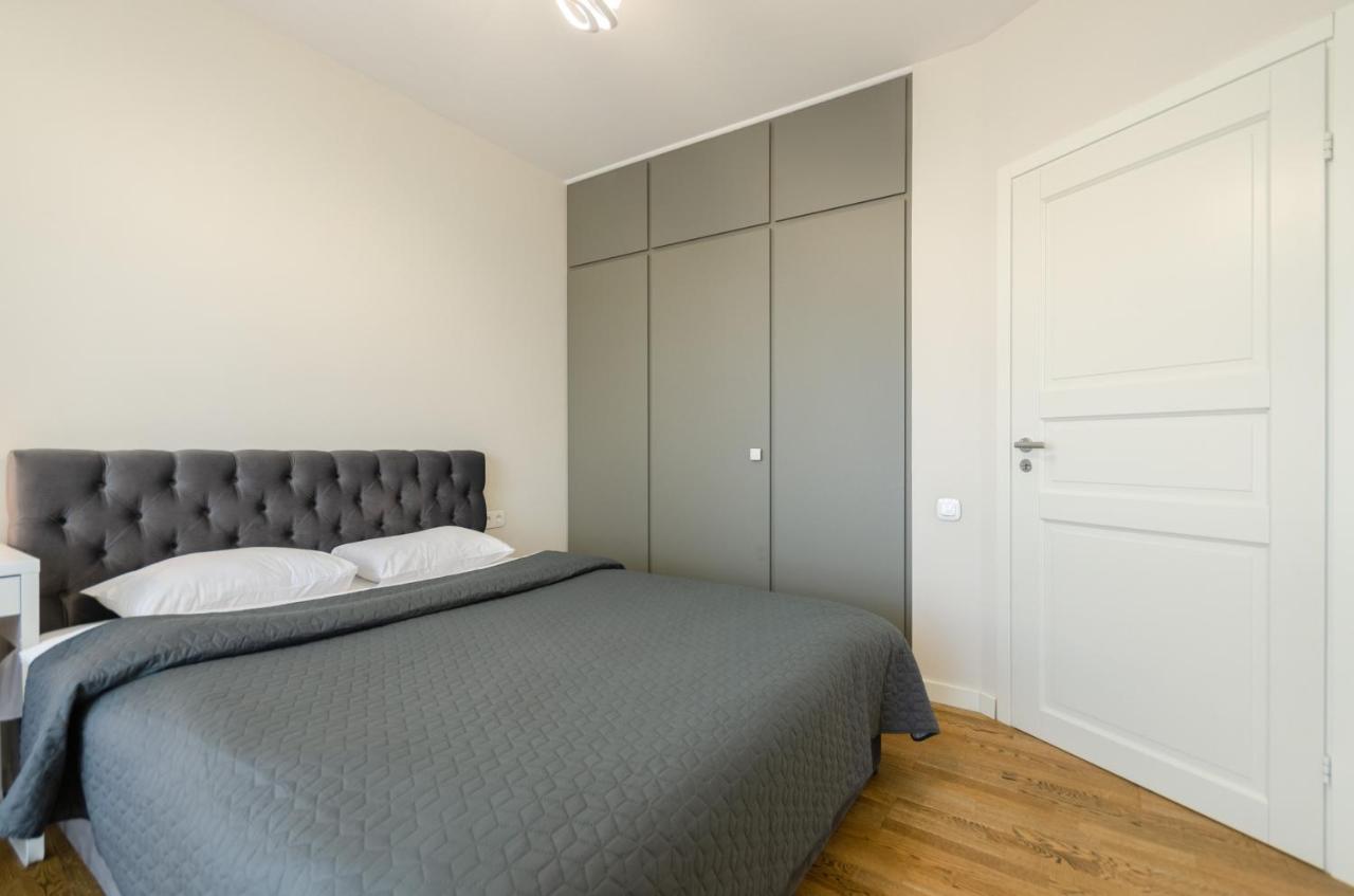 Petrovdom Apartments 220-126-226 In Rc Hofman House, 34 Zolotoustivska Street Киев Екстериор снимка