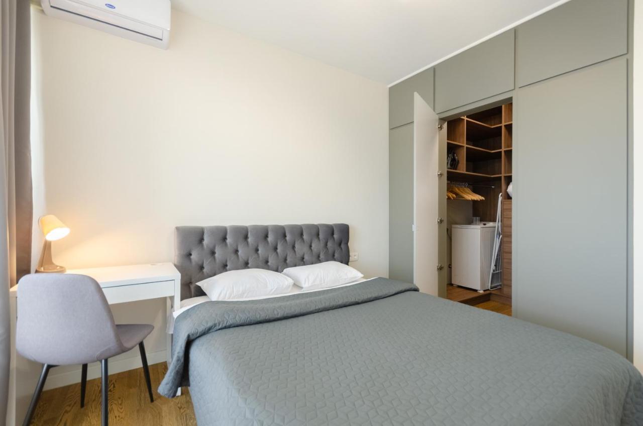 Petrovdom Apartments 220-126-226 In Rc Hofman House, 34 Zolotoustivska Street Киев Екстериор снимка